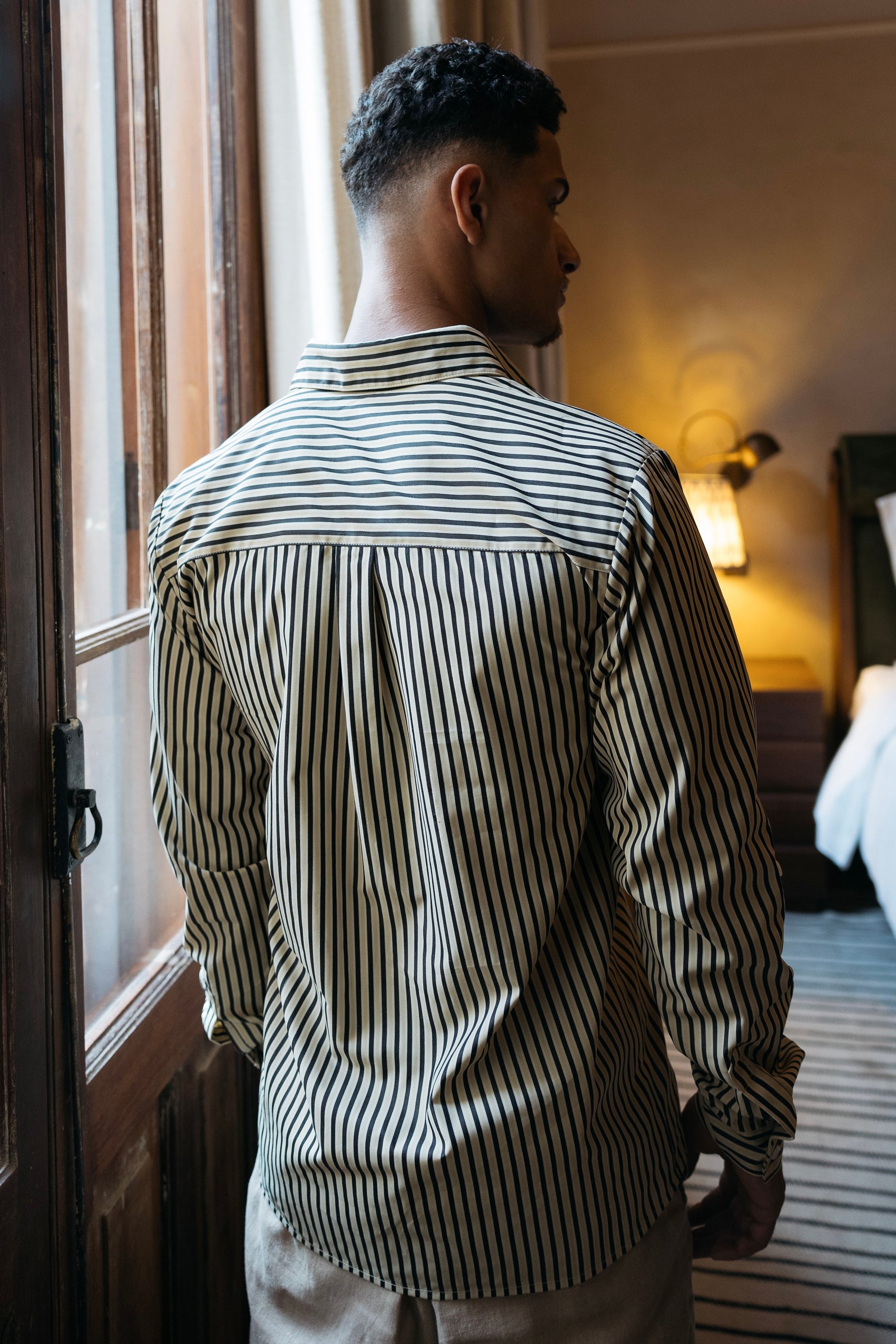 Global Anytime Button-Up 01