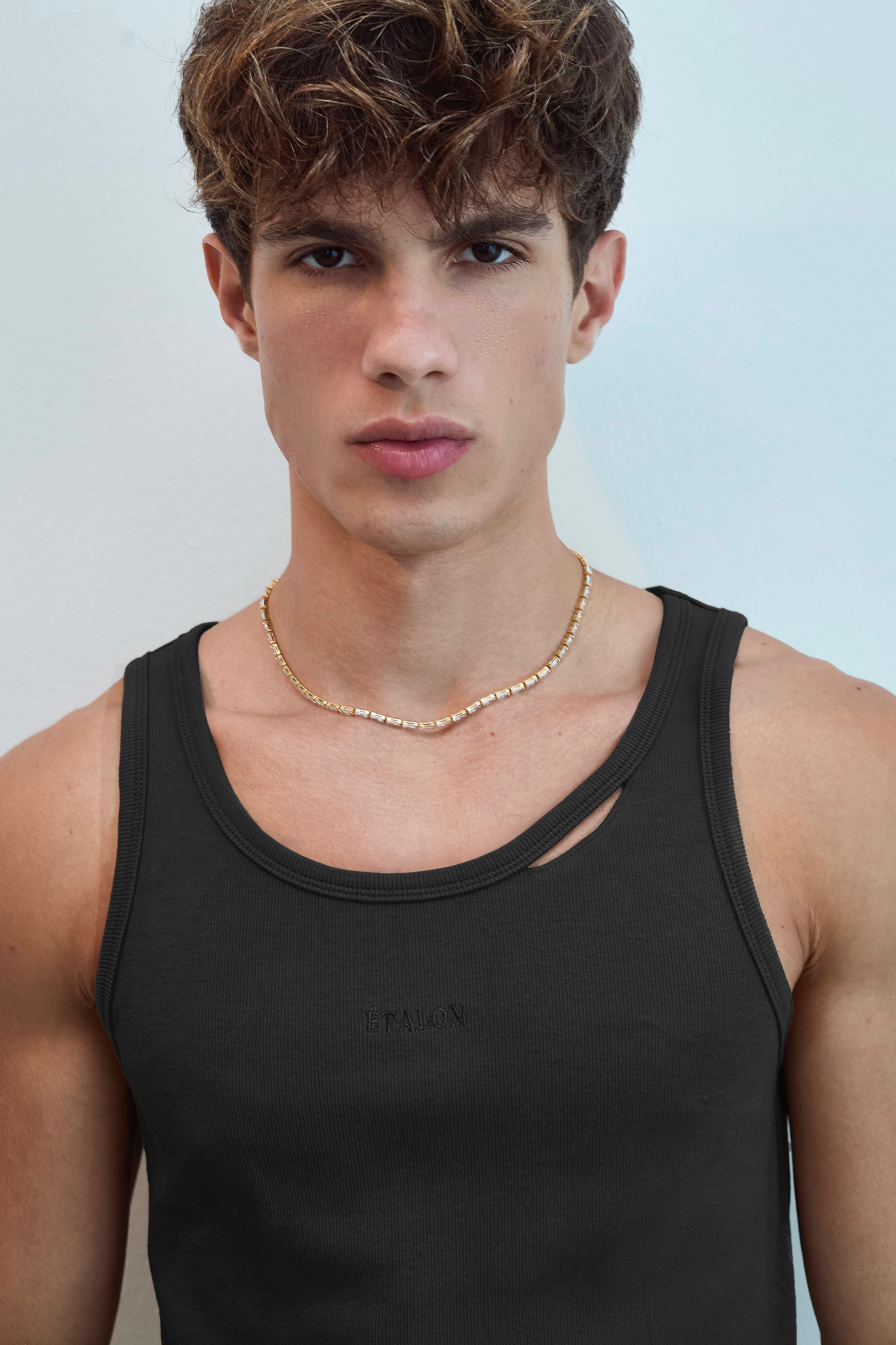 Rip Ribbed Tank Top (Slight Crop)