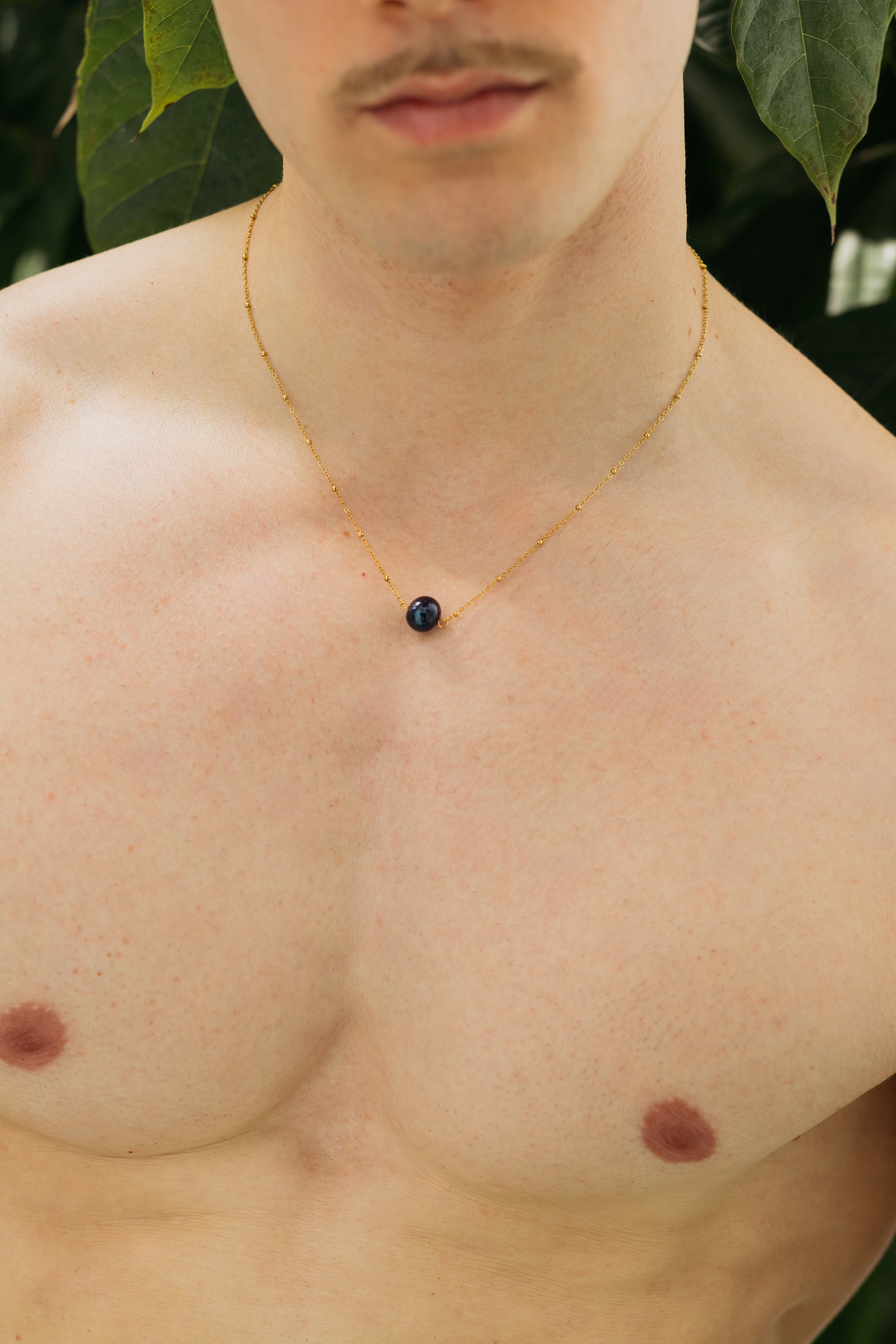 One Black Pearl Necklace