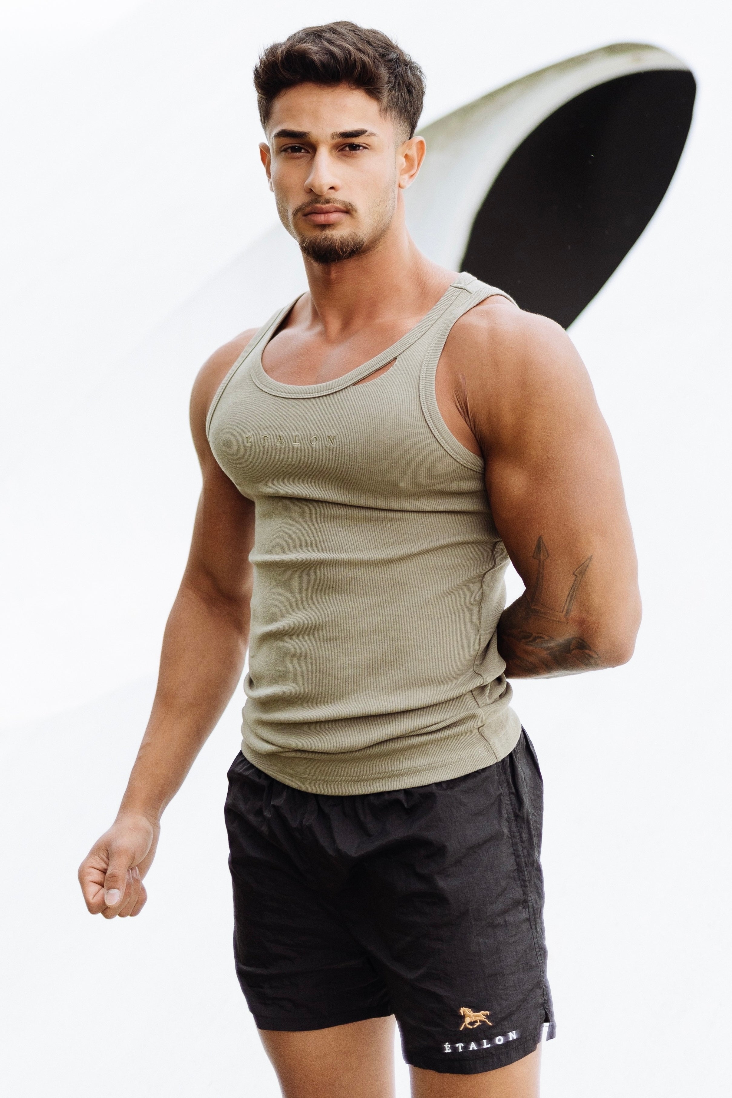Rip Ribbed Tank Top (Regular Length)