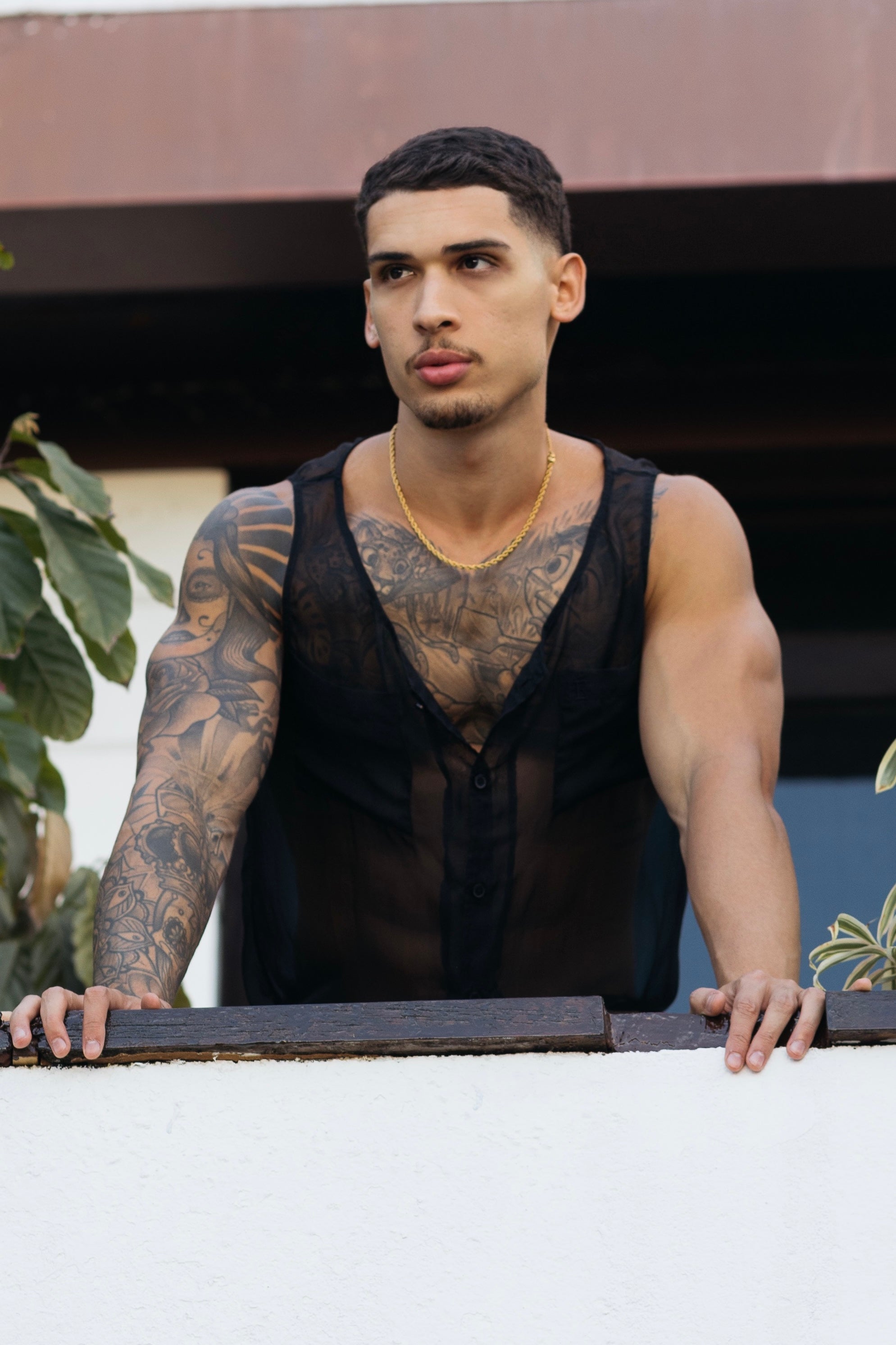 Extra Thin Button Up Tank Top 01