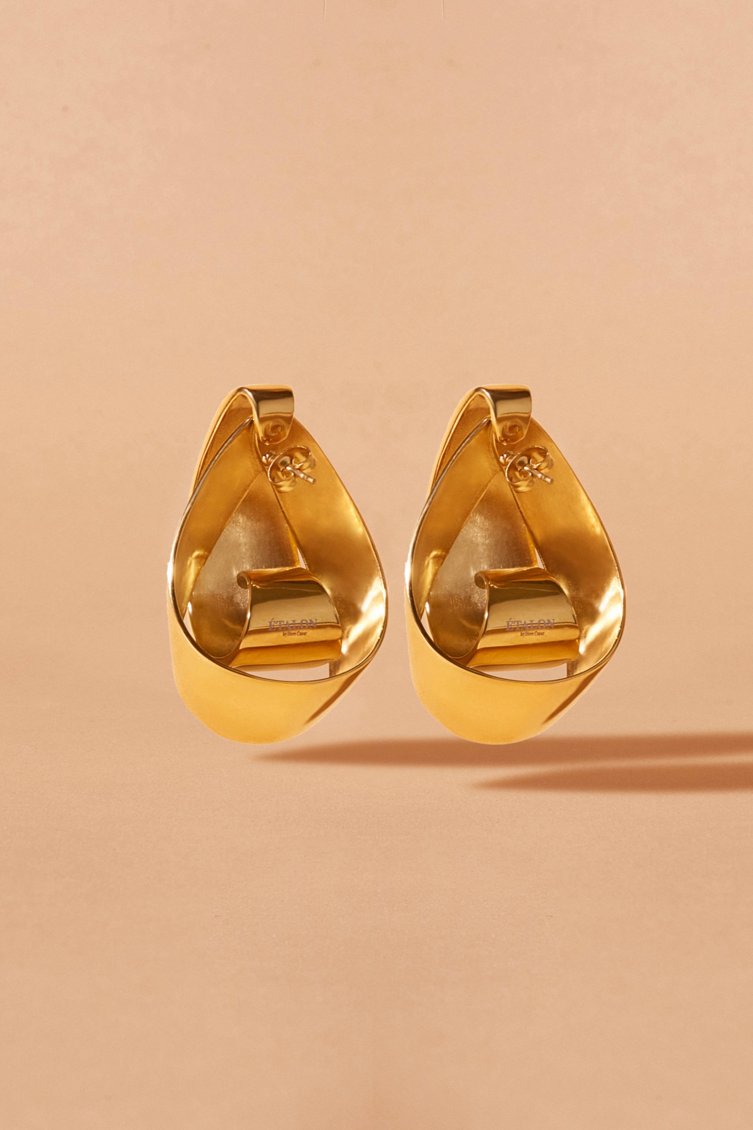 Pearl Doorknocker Earrings