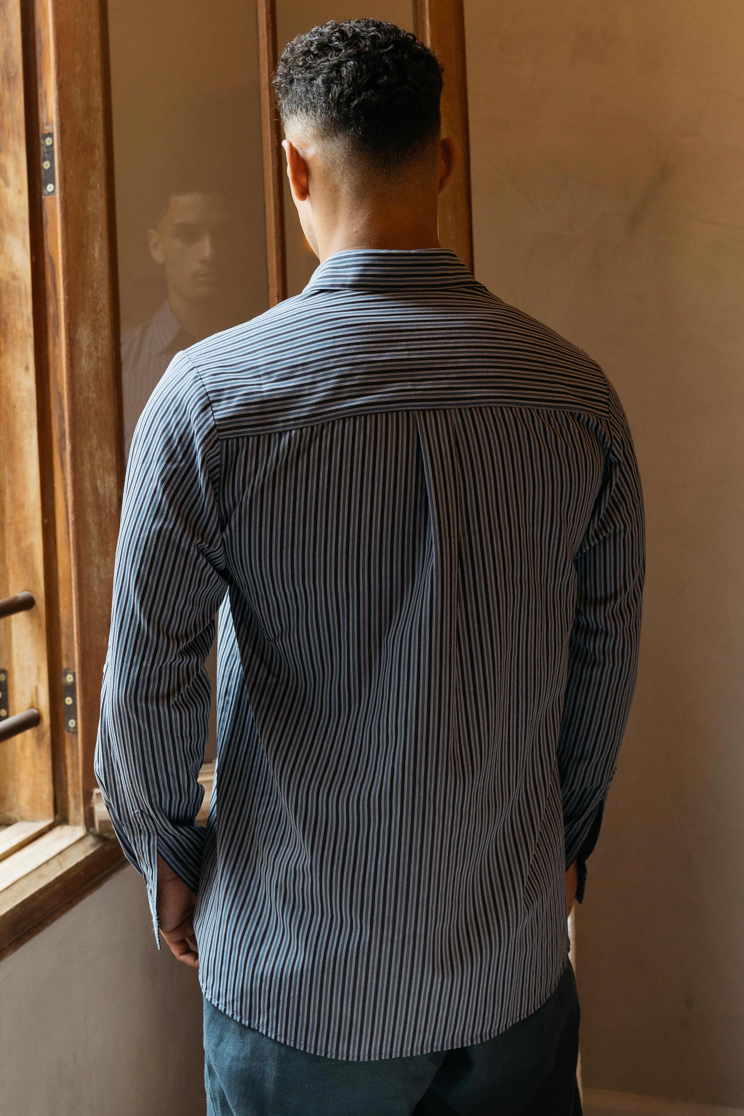 Global Anytime Button-Up 03