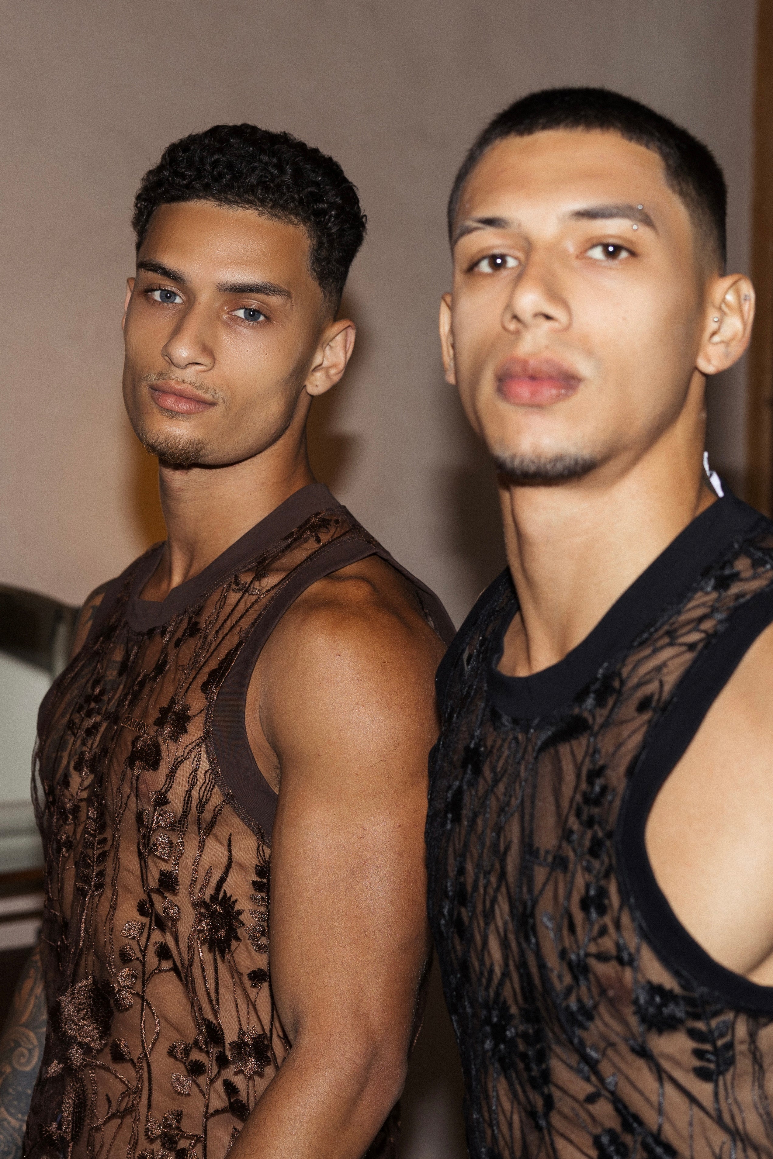 トップス AMERI EVOLUTIONARY USEFUL SHEER TANK USEFUL BACK SHEER TANK TOP