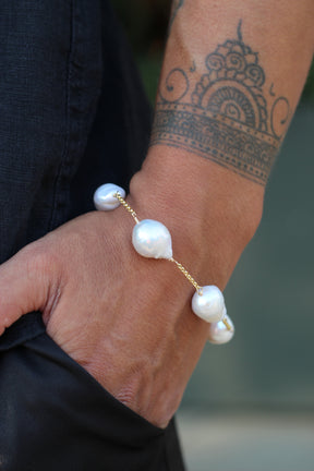 Stringed Pearl Bracelet